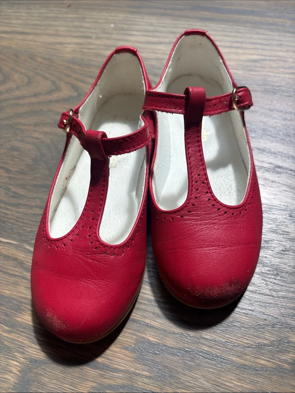 La Coqueta T Strap Little Girls Leather Charming Shoes. Worn once !